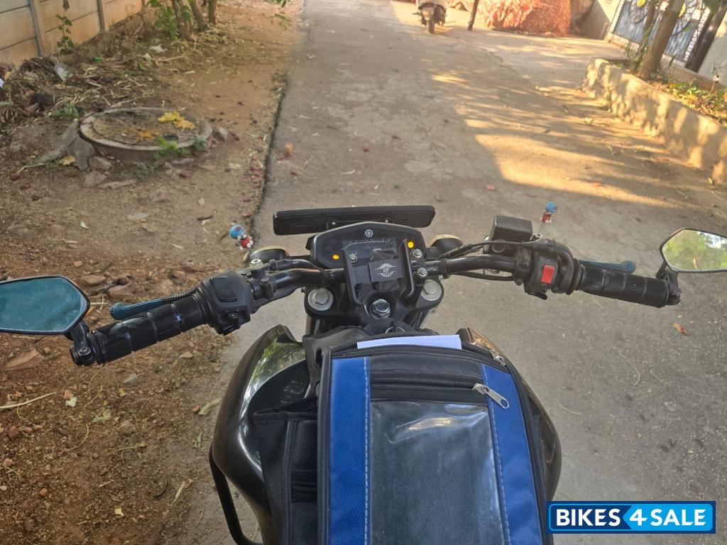 Black Mettalic Yamaha FZ FI V3 BS6