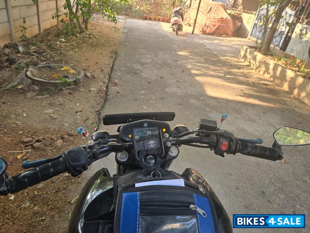 Black Mettalic Yamaha FZ FI V3 BS6