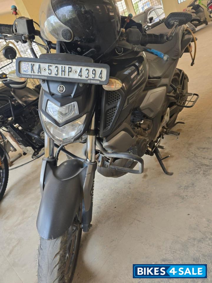 Black Mettalic Yamaha FZ FI V3 BS6