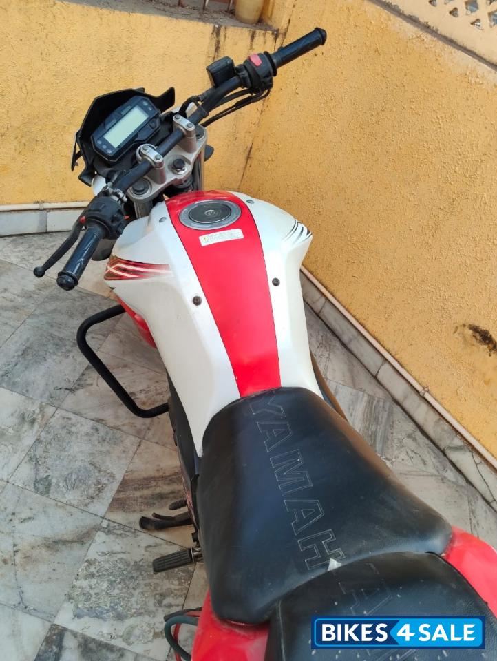 Red White Yamaha FZ-S FI V2