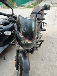 Bajaj Pulsar 125 Neon