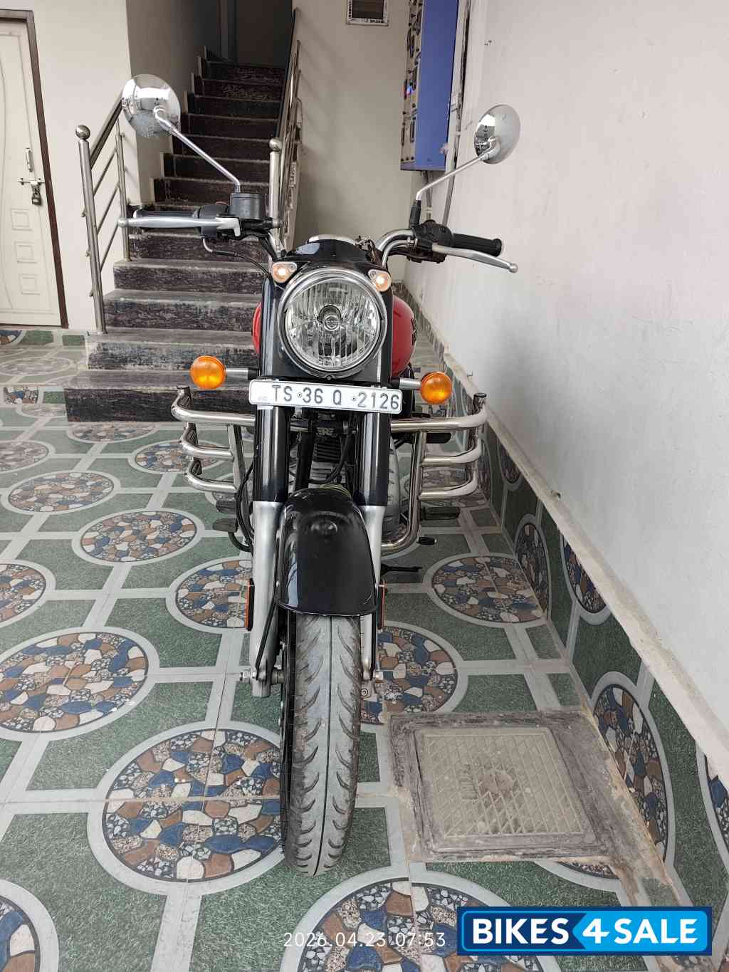 Royal Enfield Classic 350 Redditch Red