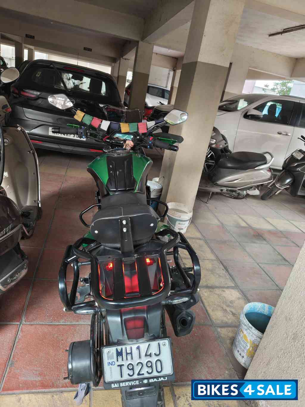 Bajaj 2021 Dominar 400