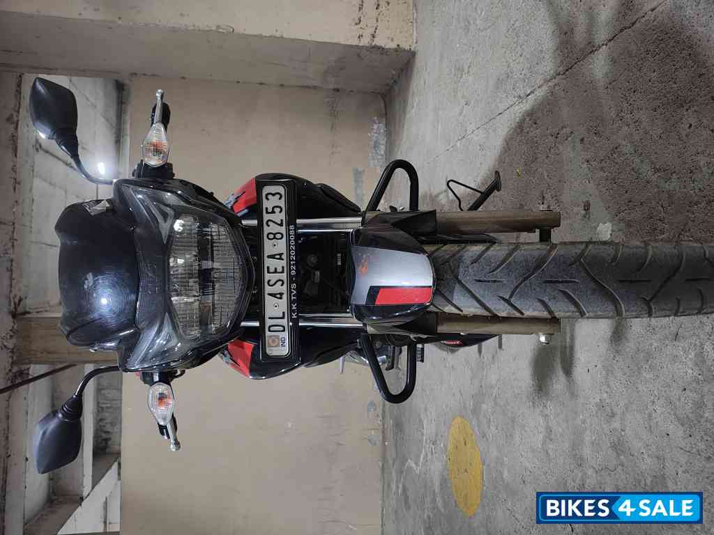 Black TVS Apache RTR 180 ABS