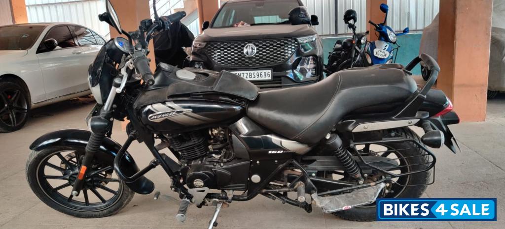 Bajaj Avenger Street 160