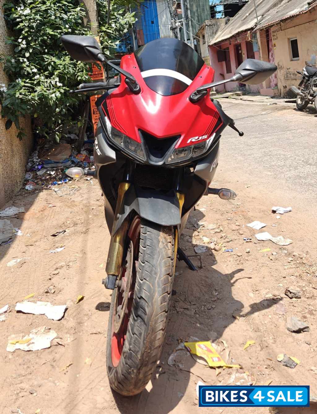 Thunder Grey Yamaha YZF R15 V3