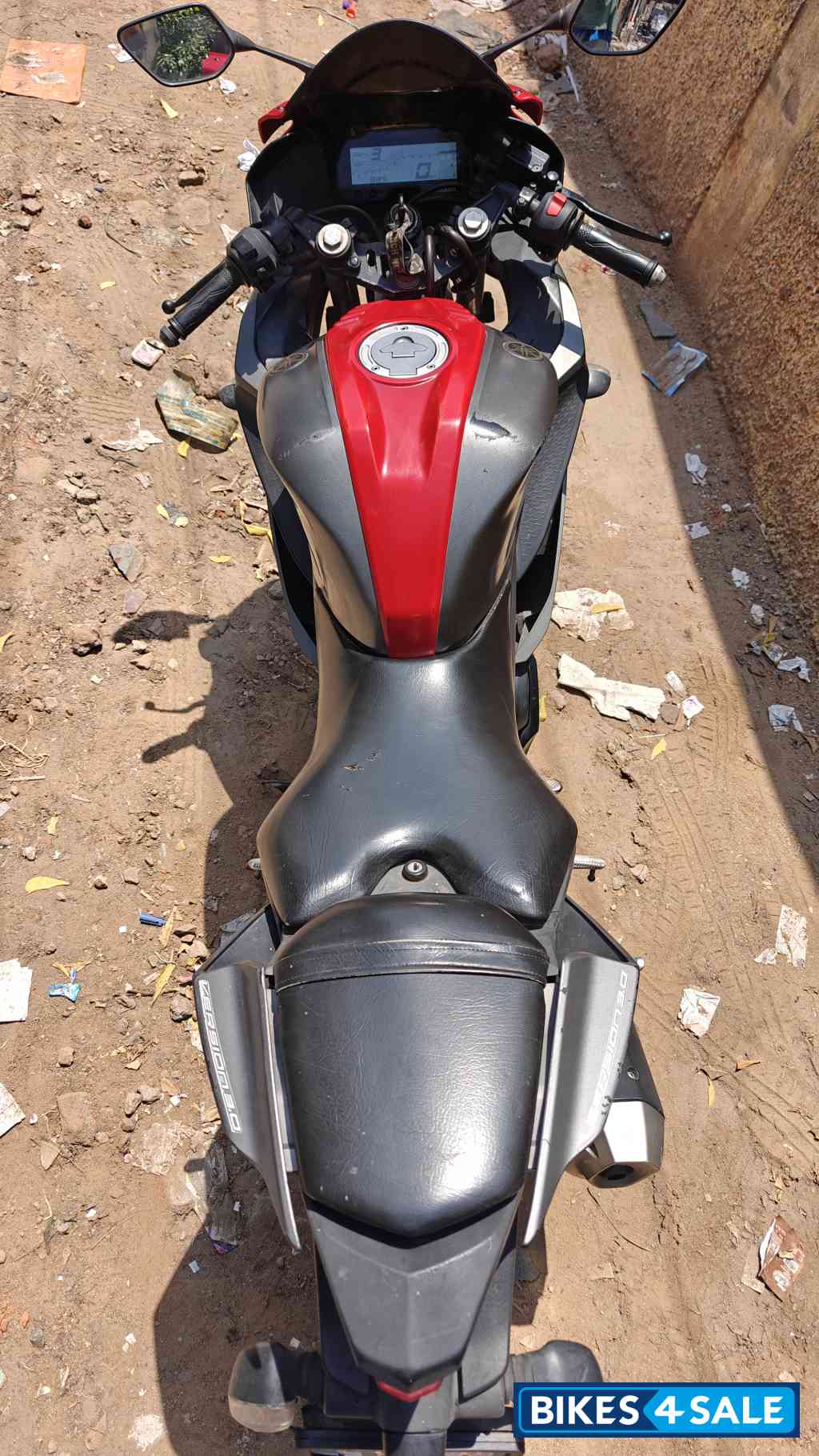 Thunder Grey Yamaha YZF R15 V3