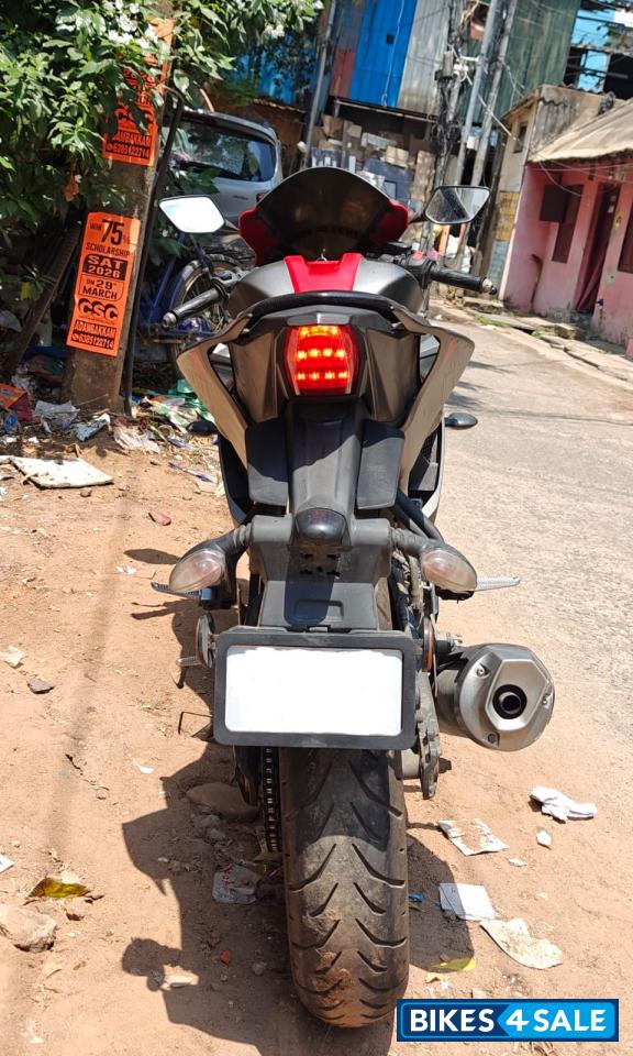 Thunder Grey Yamaha YZF R15 V3