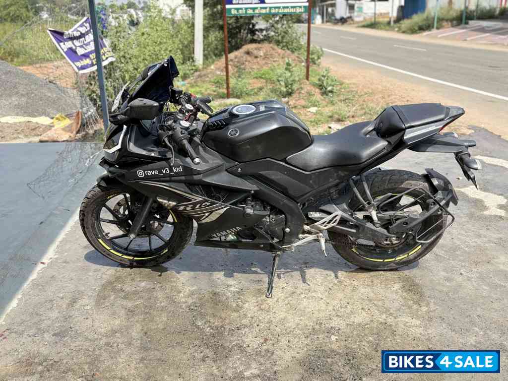 Yamaha YZF R15 V3