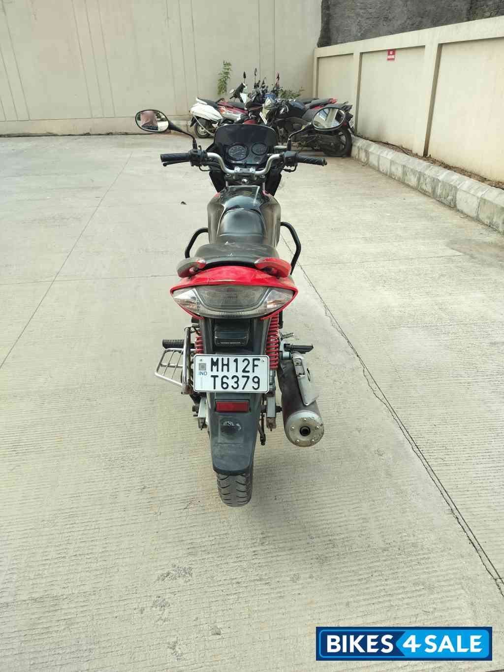 Black Hero CBZ Xtreme Black Hero CBZ Xtreme
