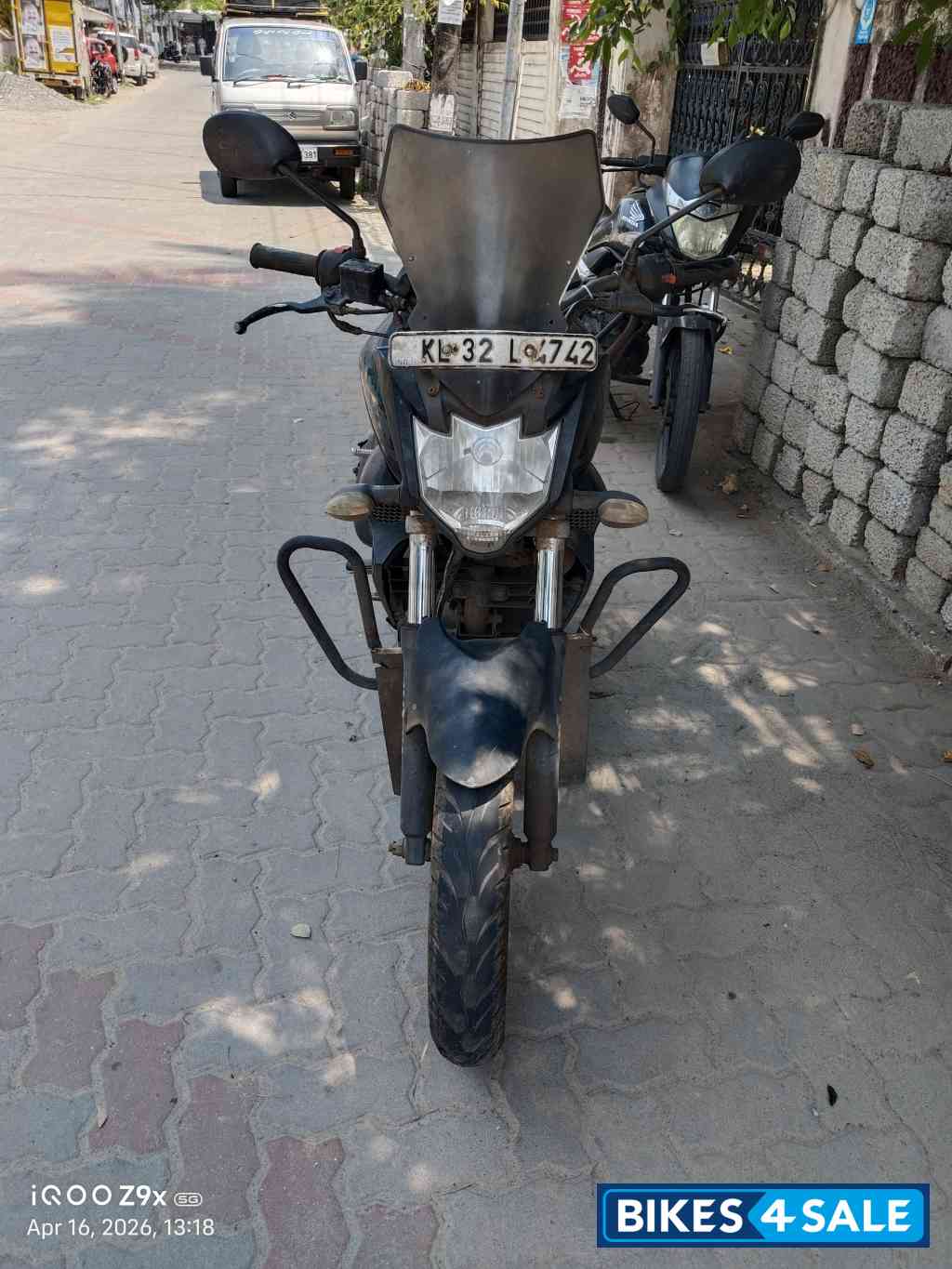 Yamaha FZ FI V2