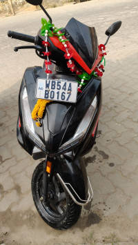 Red_black Honda Grazia 125 BS6