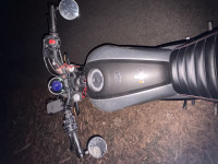 Silver Yamaha XSR155