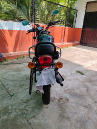 Black Kawasaki W175 BS6 2023