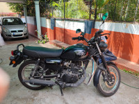 Black Kawasaki W175 BS6 2023