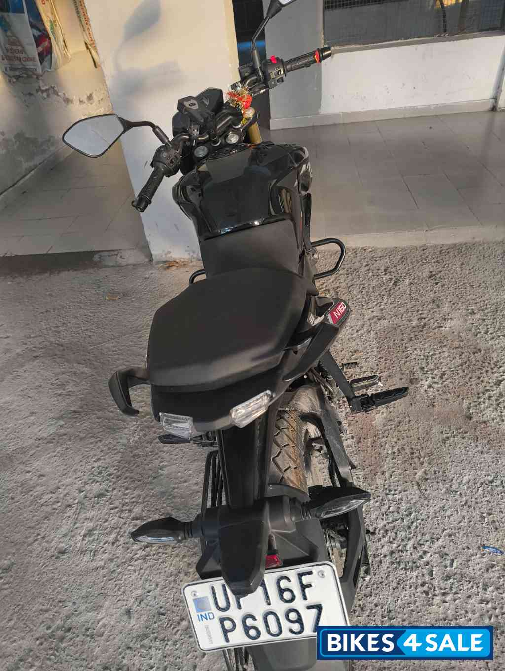 Black Bajaj Pulsar N160 Dual Channel ABS