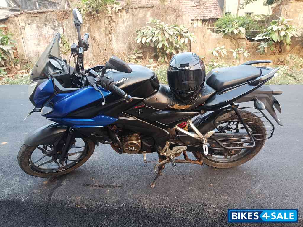 Black And Blue Bajaj Pulsar AS 150