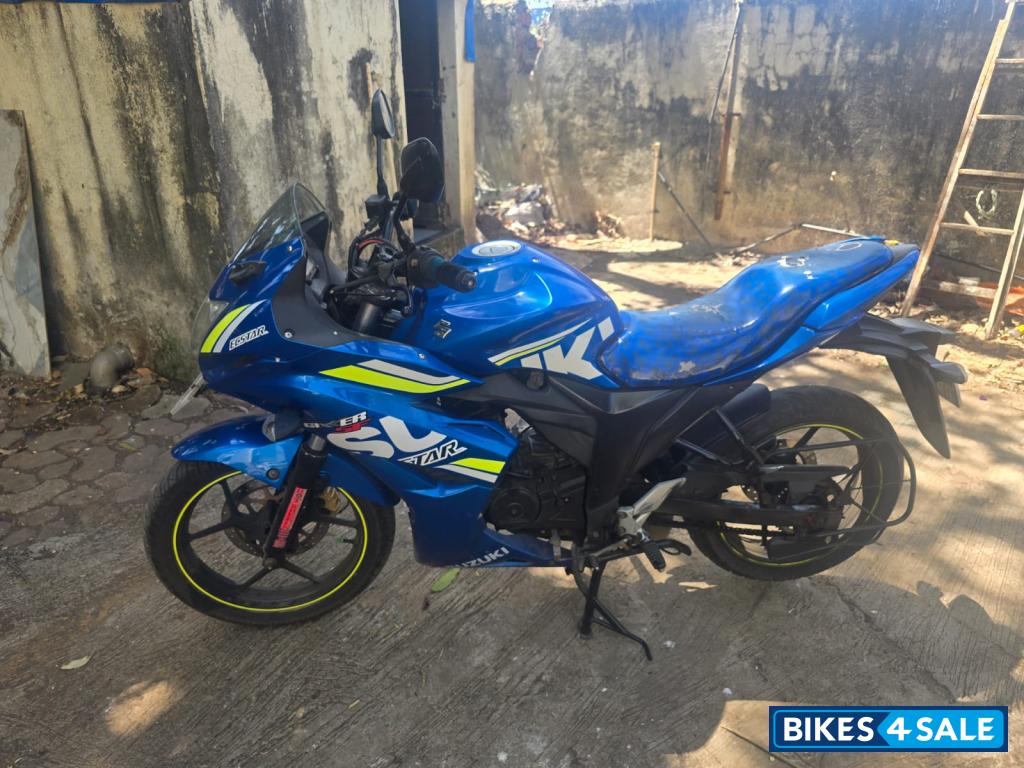 Suzuki Gixxer SF