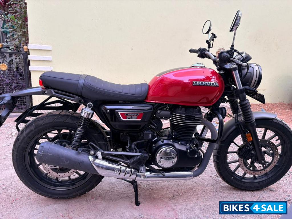 Sab Red Honda CB350RS DLX Pro 2025