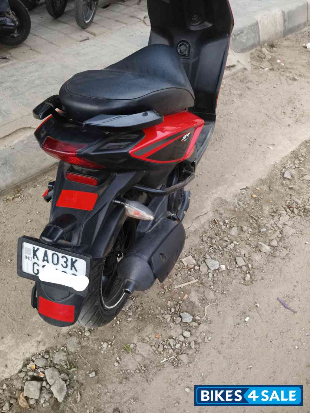 Aprilia SR 160 Std ABS