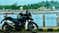 Granite Black Royal Enfield Himalayan BS VI