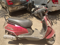 Red Suzuki Access 125