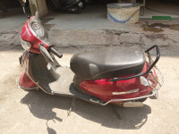 Red Suzuki Access 125