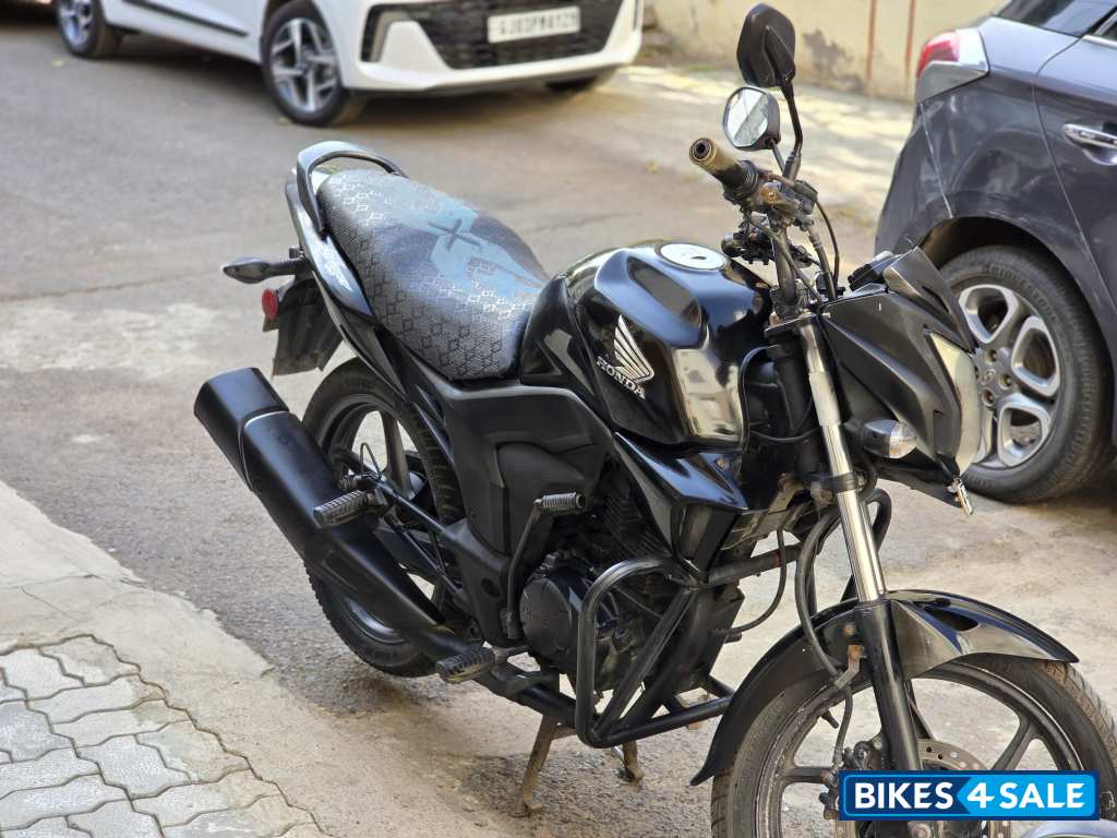 Honda CB Trigger