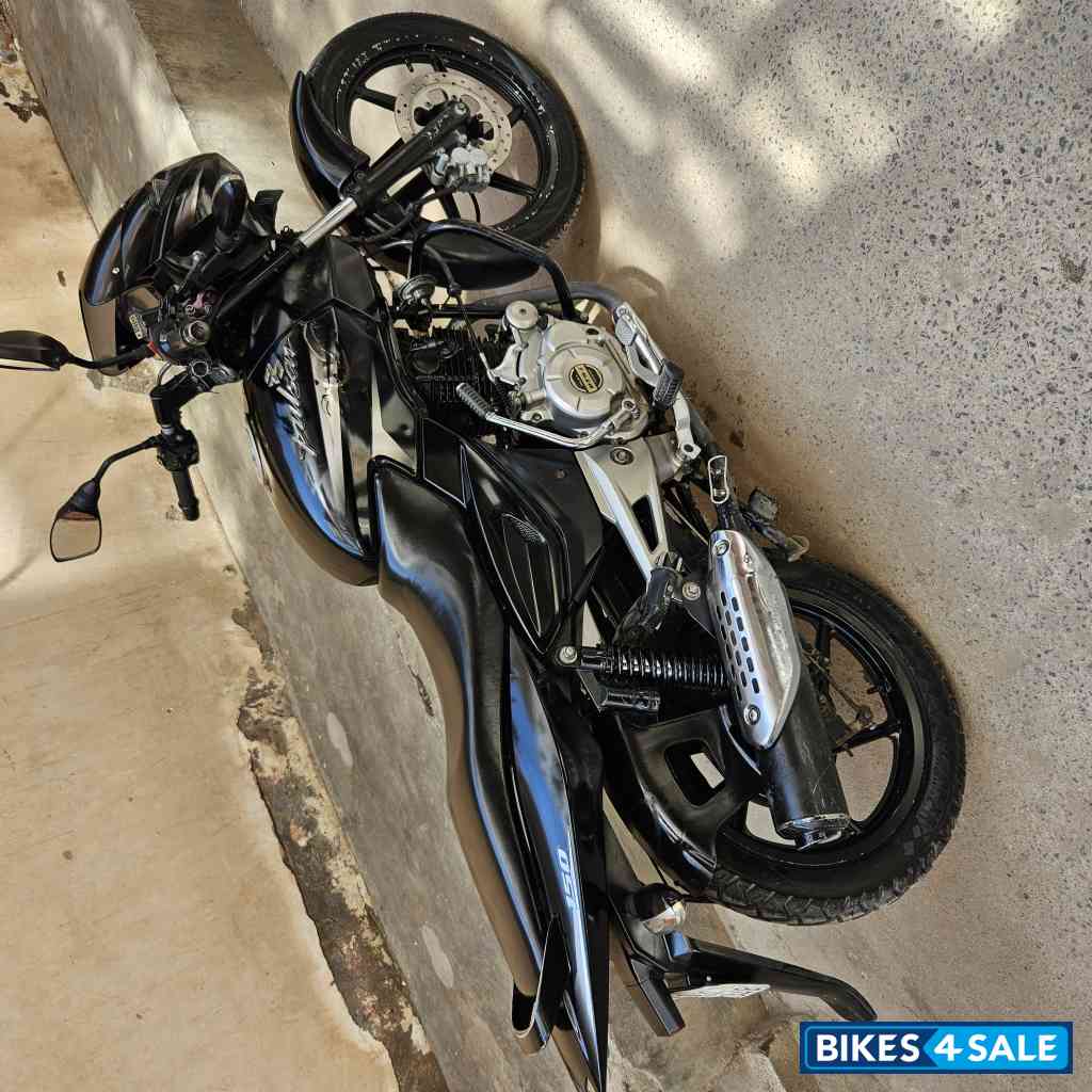 Bajaj Pulsar 150
