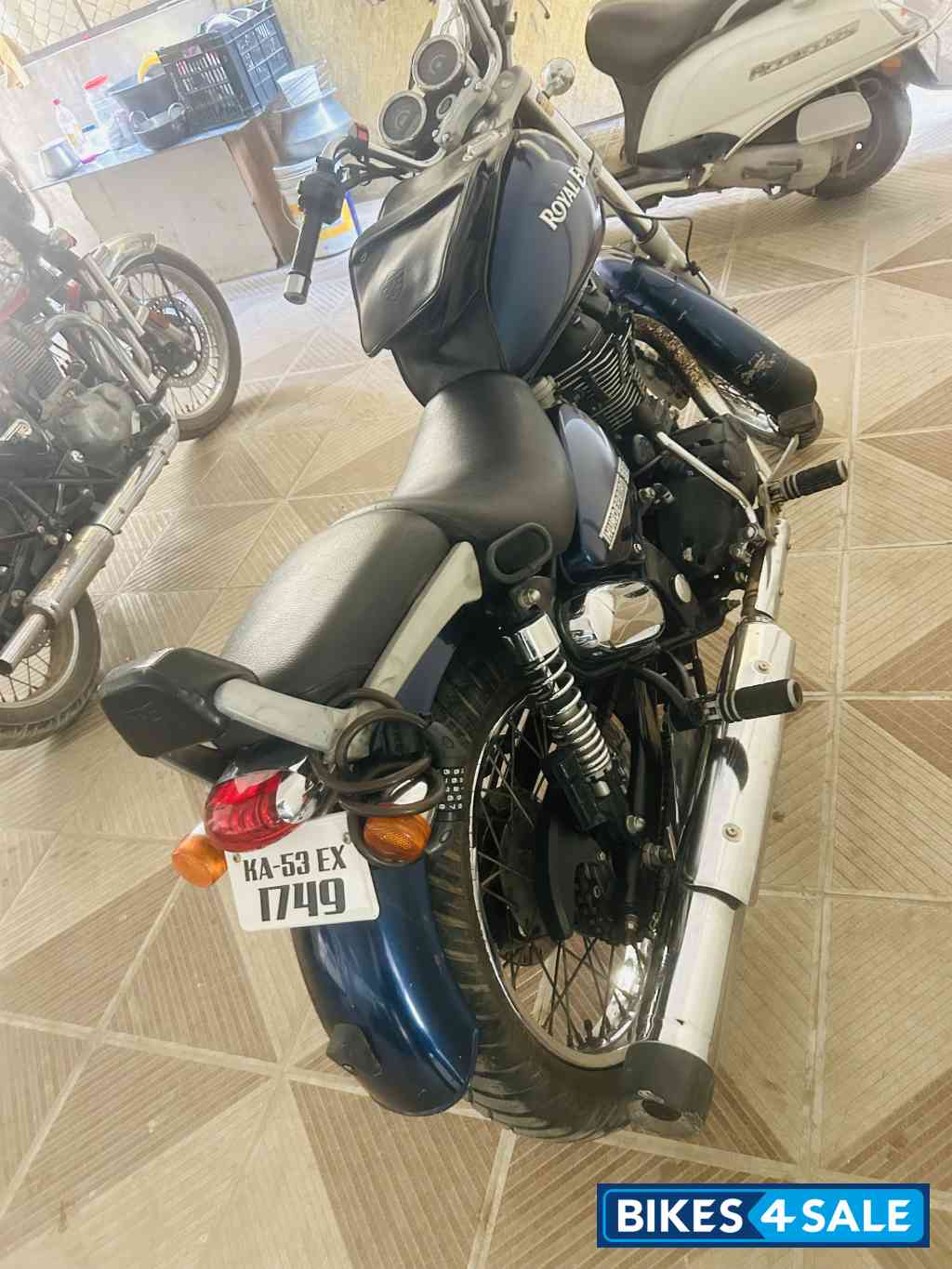 Royal Enfield Thunderbird 350