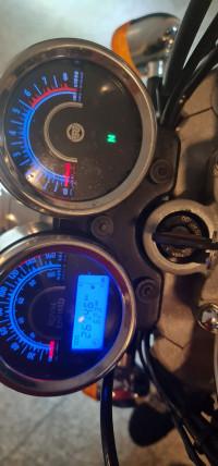 Black Royal Enfield Thunderbird 350