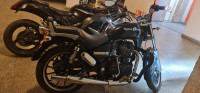 Black Royal Enfield Thunderbird 350
