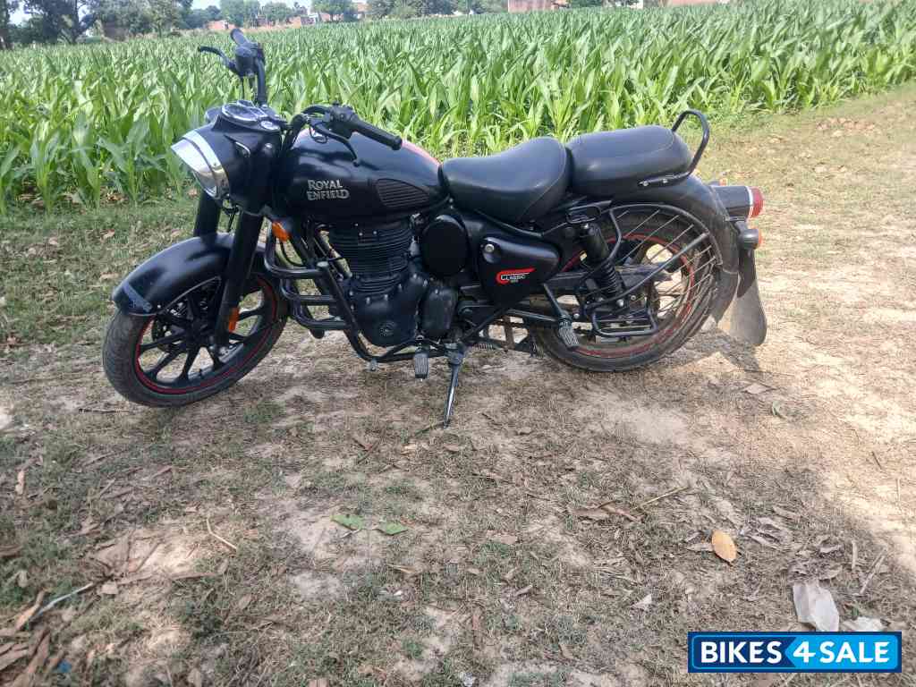 Royal Enfield Classic 350