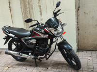 Pearl Igneous Black Honda CB Shine