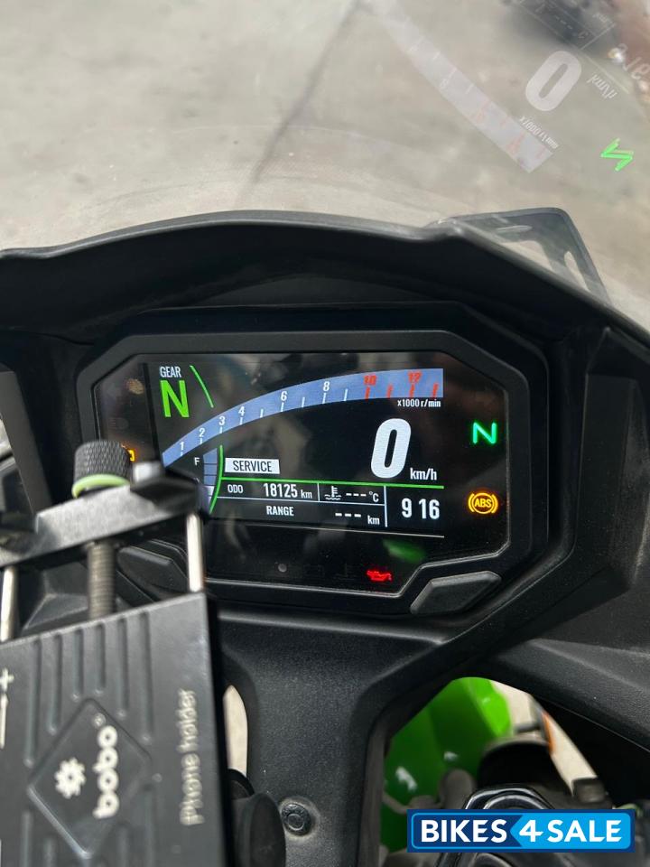 Green Kawasaki Ninja 650 BS6 2021