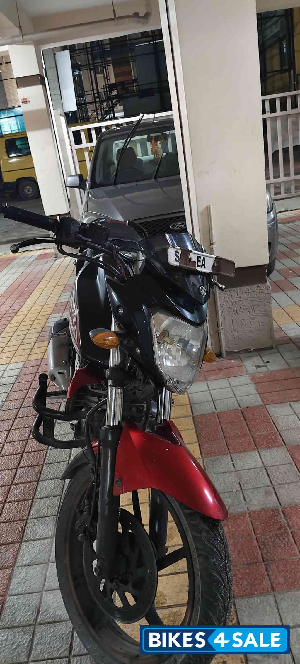 Yamaha FZ-S