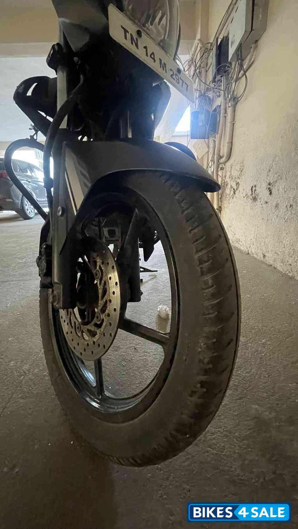 Black Yamaha SZ-RR V2