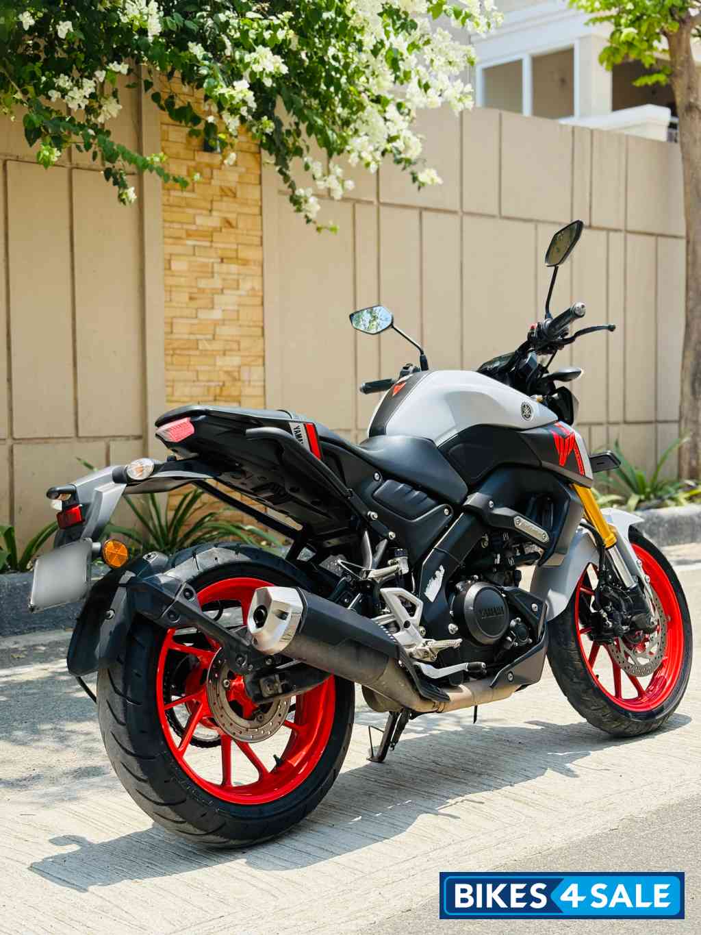 Yamaha MT-15