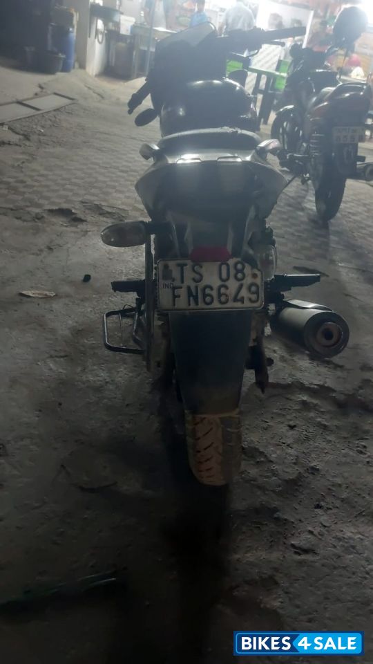 Bajaj Pulsar 180