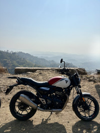 Triumph Speed T4