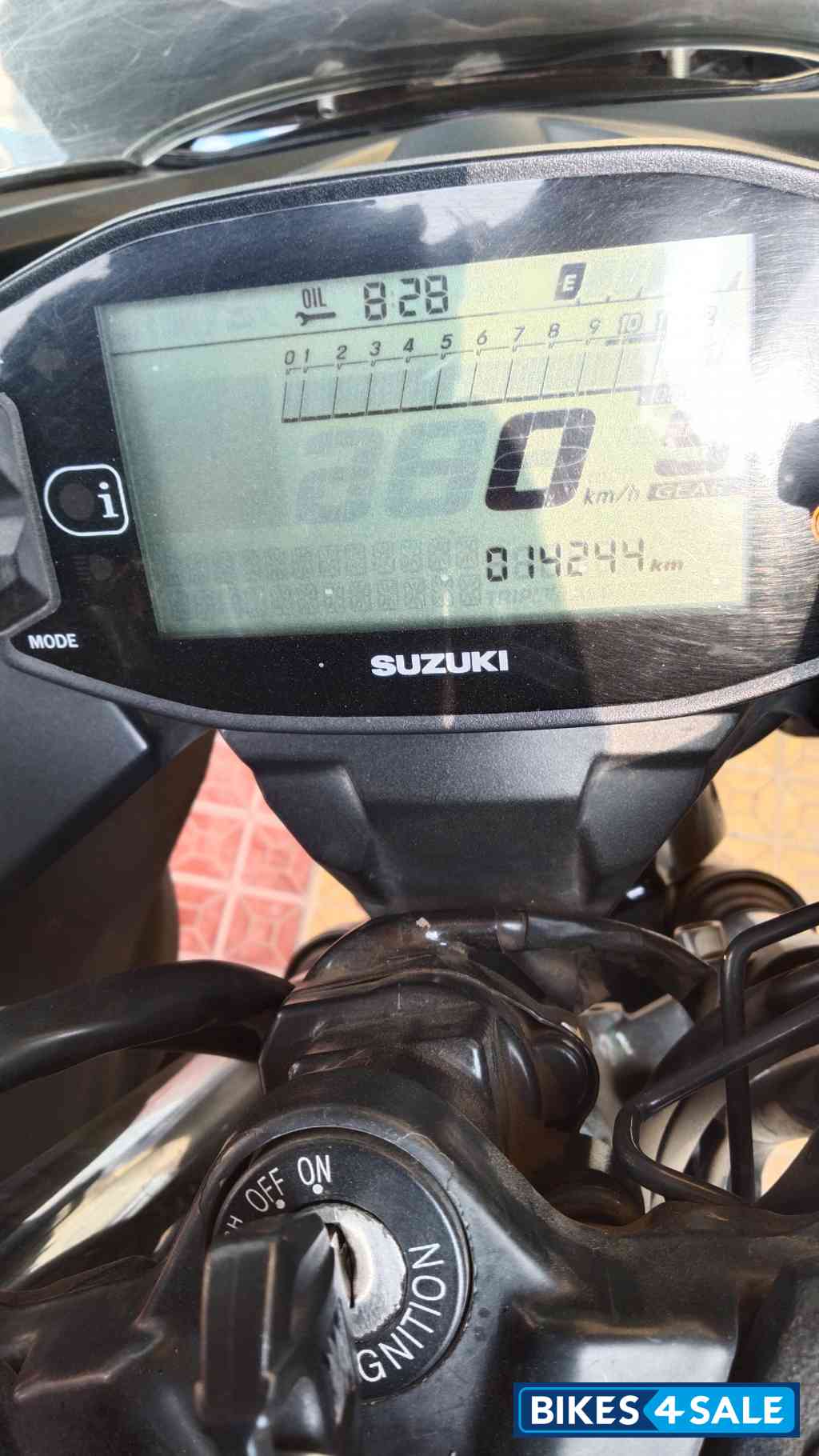 Black Neon Suzuki Gixxer SF