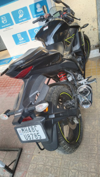 Black Neon Suzuki Gixxer SF