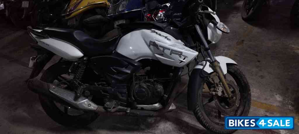 TVS Apache RTR 180