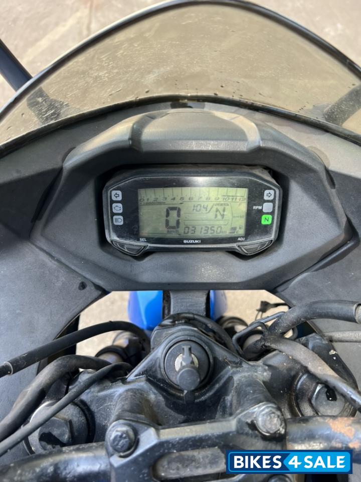 Blue Suzuki Gixxer SF Fi