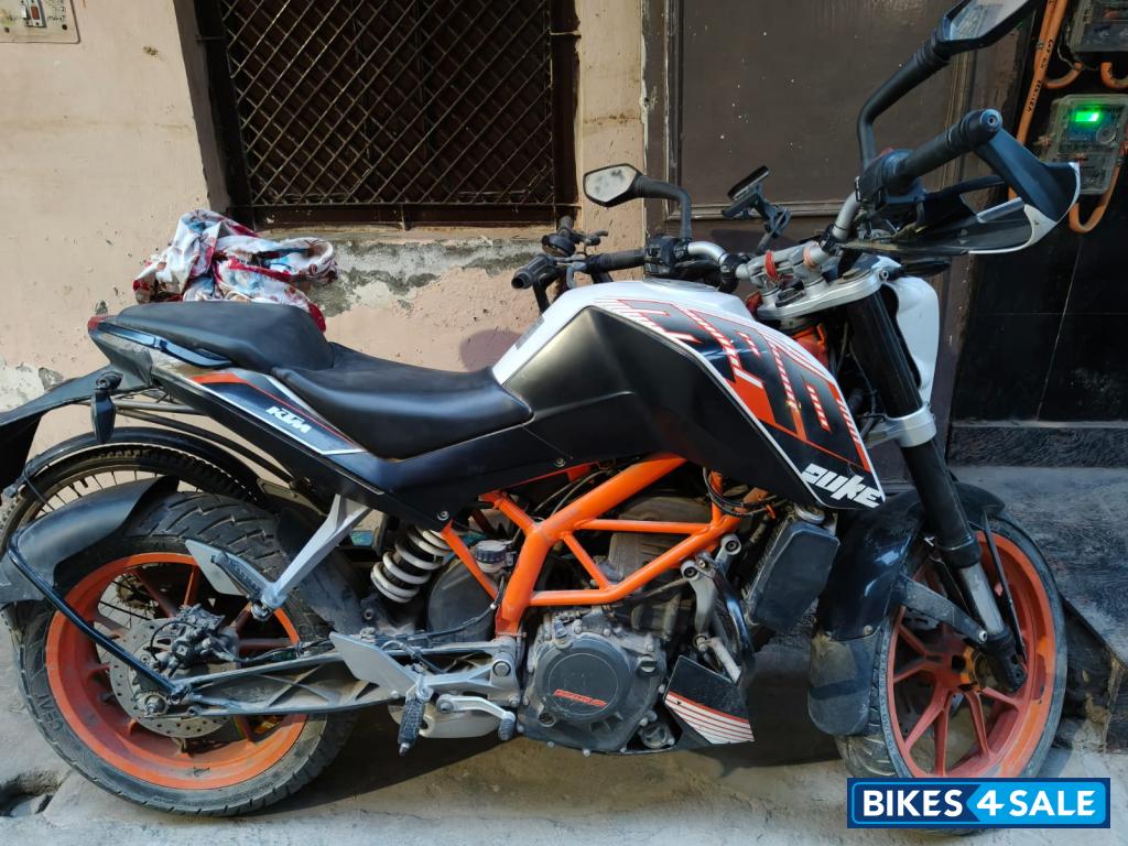 KTM Duke 390