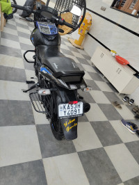 Black And Blue Bajaj Pulsar P150 Single Disc Single Seat