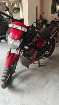 Red Black Yamaha SS125