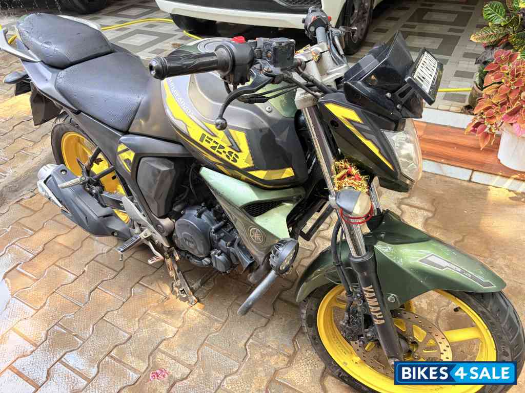 Yamaha FZ-S FI V2