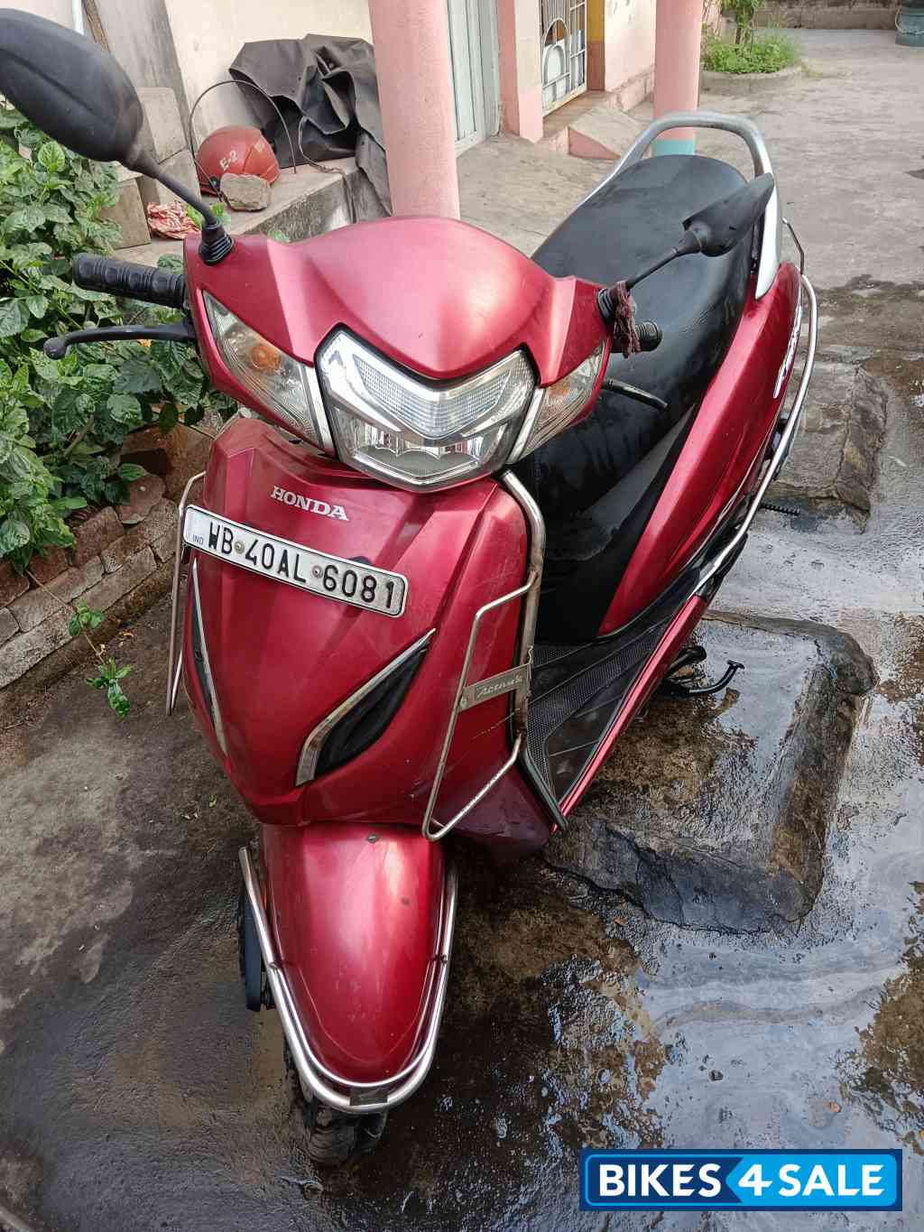 Cherry Red Honda Activa 5G