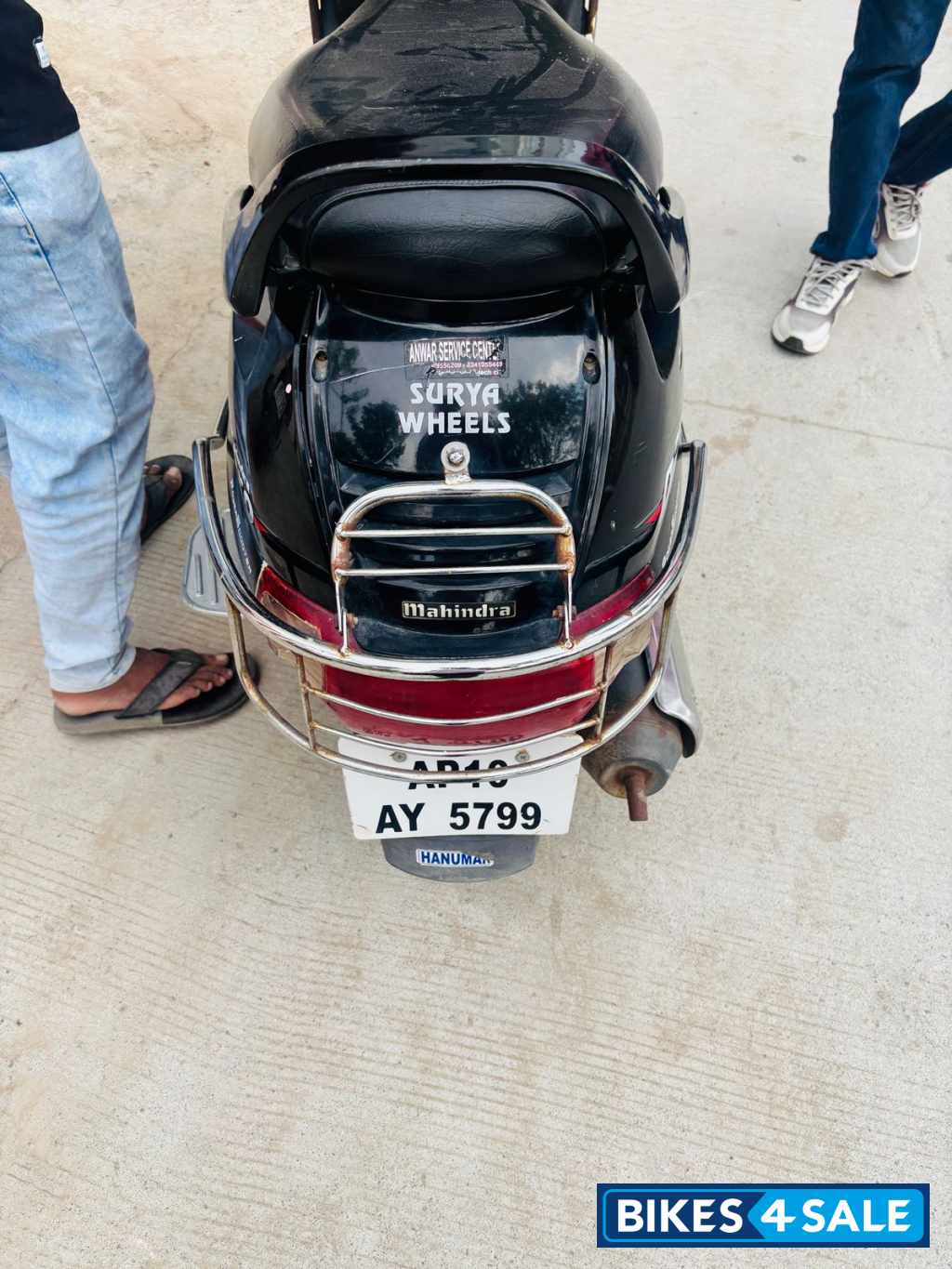 Mahindra Duro